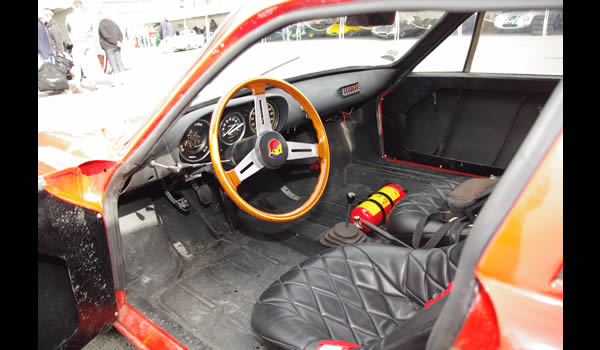 300 GT 1962 cockpit